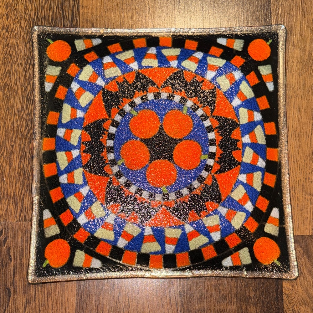 Hand Made Halloween Themed Decorative Glass Plate - Picture 4 of 6